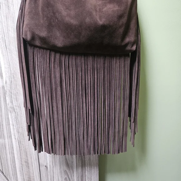 Veronica Beard Large Suede Fringe Slouch Shoulder Bag - Picture 4 of 16